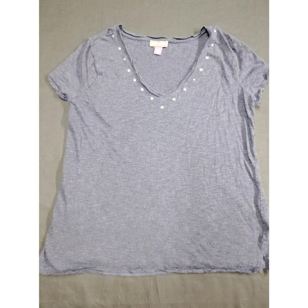 Vince Camuto Heather Blue V-Neck Short Sleeve Tee with Silver Metal Studs